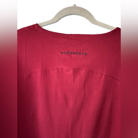 Alphalete cotton Blend Oversized tee Ruby Red burgundy Curved Hem Size M NEW - Picture 3 of 9
